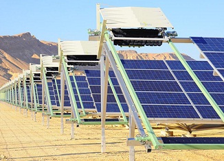 Solarni roboti za čišćenje solarne elektrane