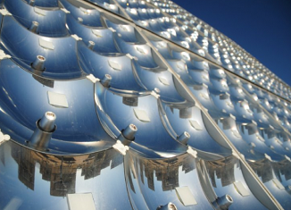 Naučnici razvijaju novi materijal koji apsorbuje Sunčevu energiju, skladišti je i optušta