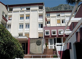 Studentski-dom-Kotor