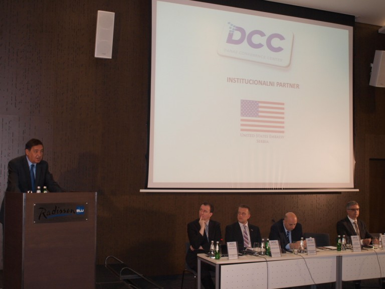Održana konferencija „Energetska zavisnost i cene energenata u Srbiji“