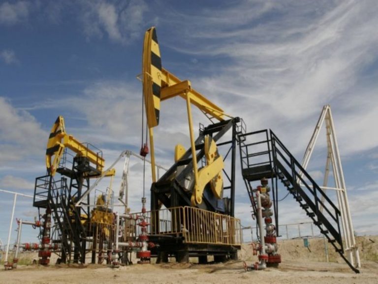 Potrebno učiniti napore kako bi se održala stabilnost naftnog tržišta