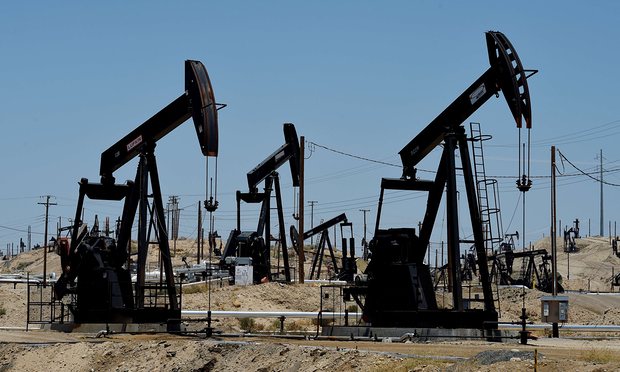 Berze u Evropi u padu, cene nafte rastu