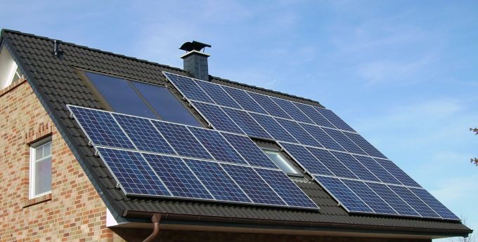 Češka elektroprivreda počinje da nudi solarne elektrane građanima