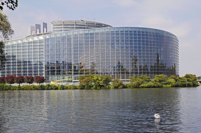 Evropski parlament usvojio rezoluciju o ukidanju letnjeg i zimskog računanja vremena