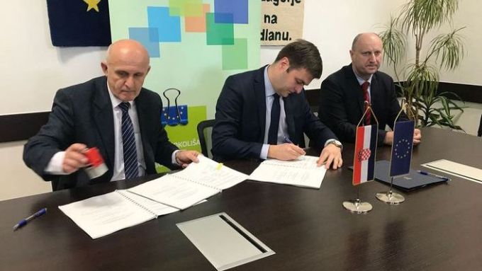 Potpisan ugovor za projekat reciklažnog dvorišta u Zlatar Bistrici