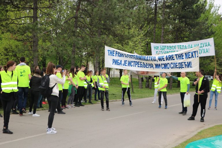 Bačka Topola: Protesti građana protiv zagađivanja reke Krivaje