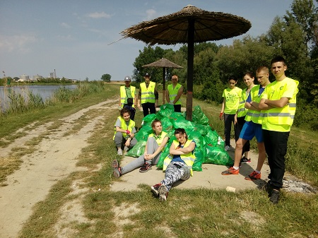 Akcija čišćenja priobalja kanala i šume kod Vrbasa