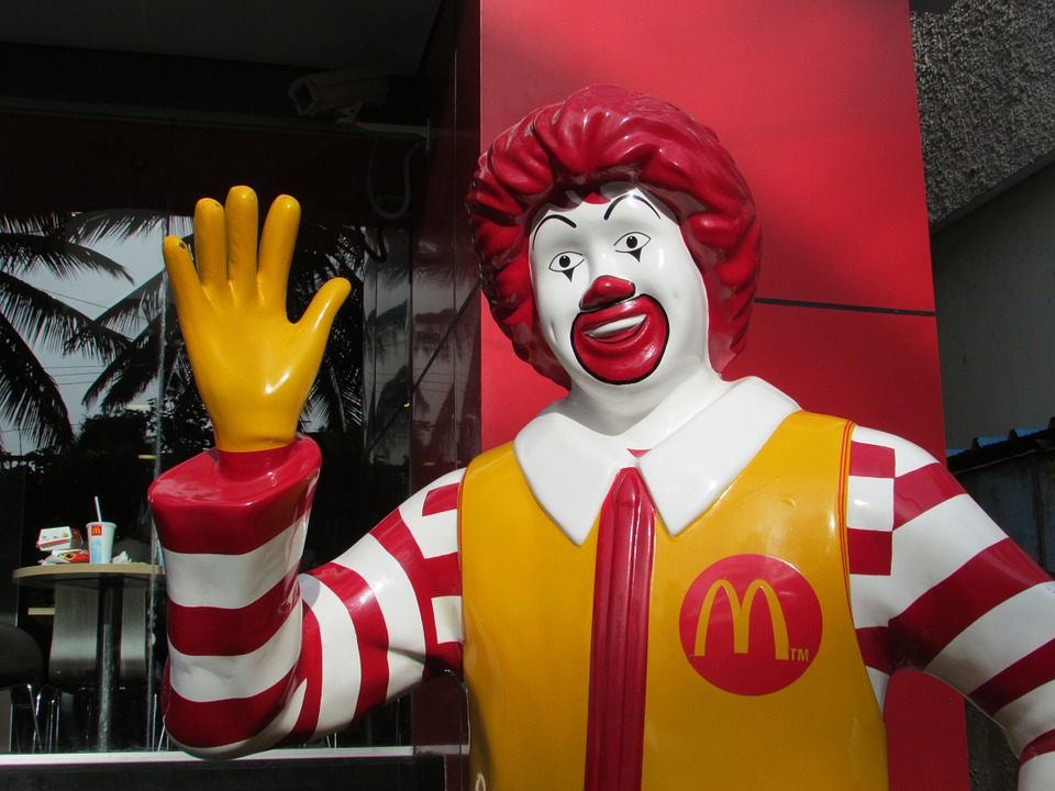 mcdonald-370465_960_720
