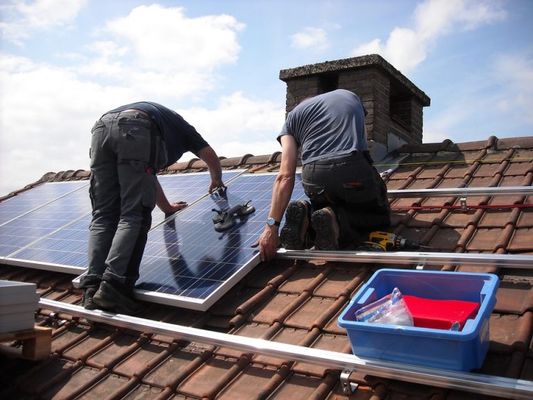 Kalifornijski sunčani krovovi: Solarni paneli obavezni na krovovima novih kuća od 2020.