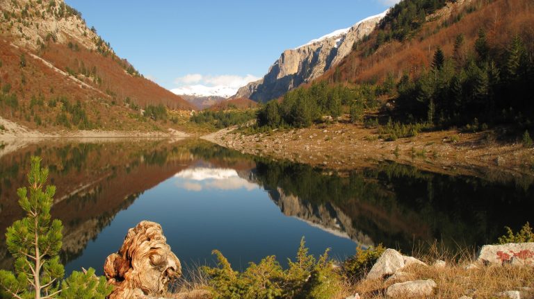 Nacionalne parkove Crne Gore posetilo 340 hiljada turista