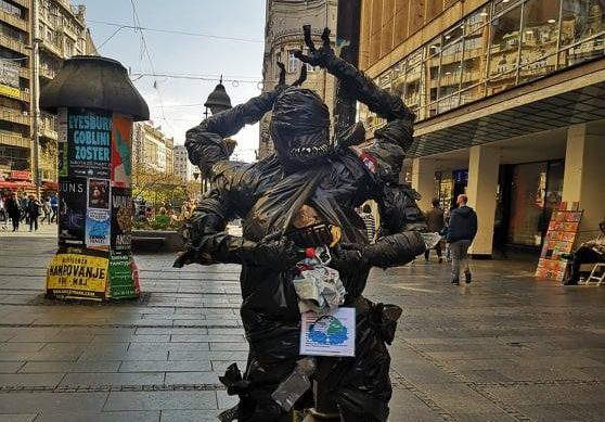 54516068_327448401453458_6424174049974288384_n