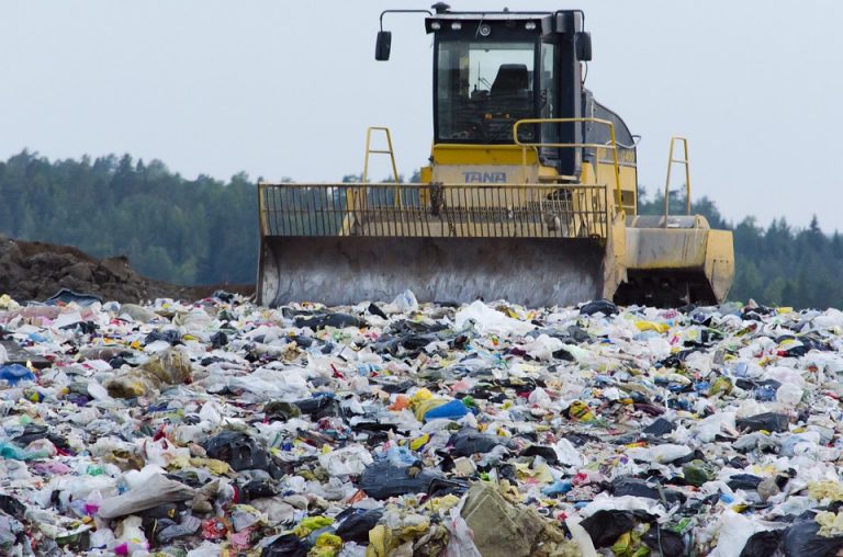 Malezija će vraćati plastični otpad stranim zemljama