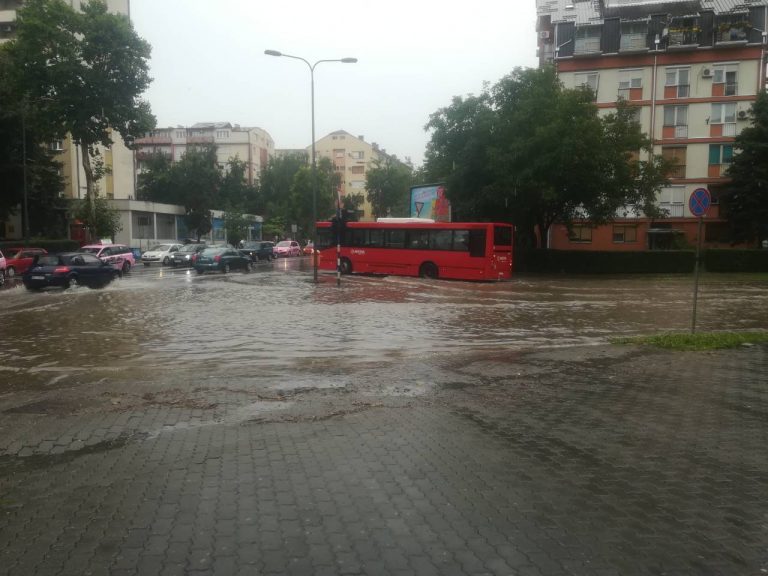 Kragujevac sanira ulice i puteve oštećene u junskim poplavama