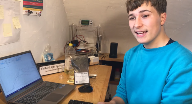 Gugl nagradio tinejdžera iz Irske za projekat odstranjivanja mikroplastike iz mora