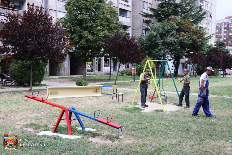 Grad Kragujevac rekonstruiše dečija igrališta