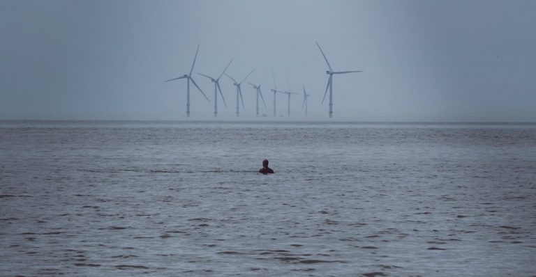 Teritorijalne vode Velike Britanije dobijaju najveću vetroelektranu na moru