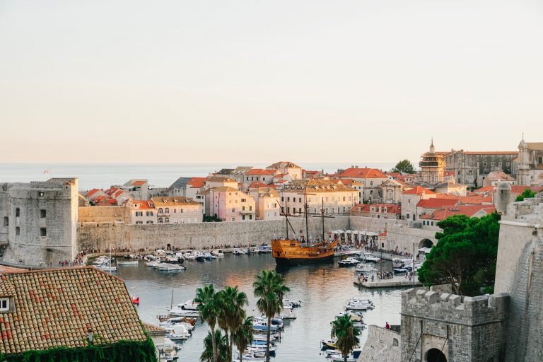 Dubrovnik – prvi grad u Hrvatskoj sa električnim sistemom zajedničkog korišćenja vozila