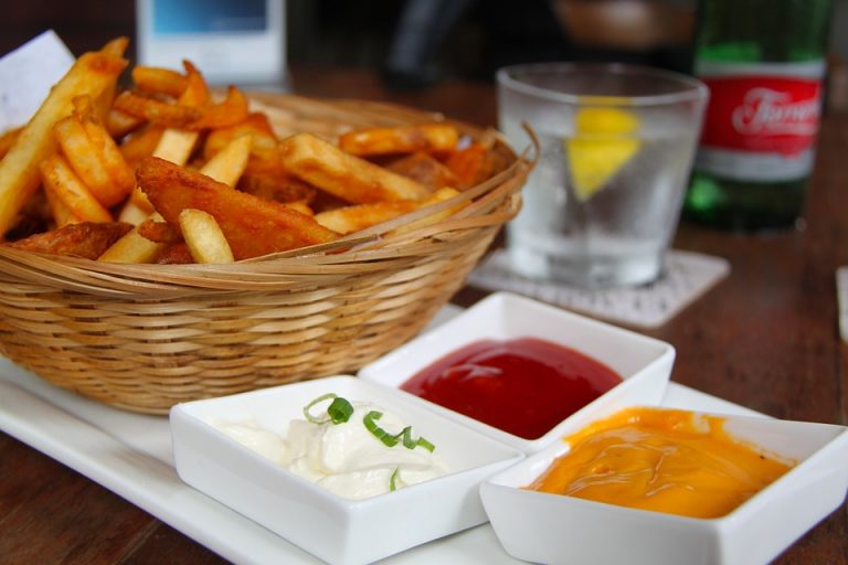 Belgijski proizvođači krompira apeluju da se pomfrit jede dva puta nedeljno
