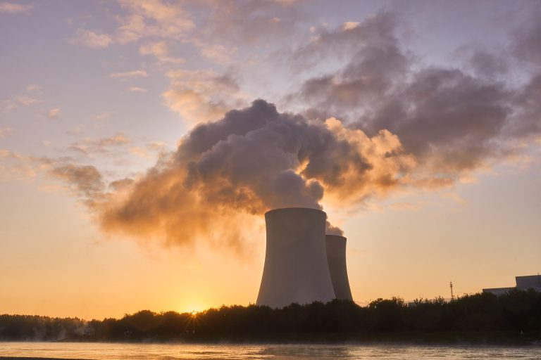 Češka gradi dva nova nuklearna reaktora