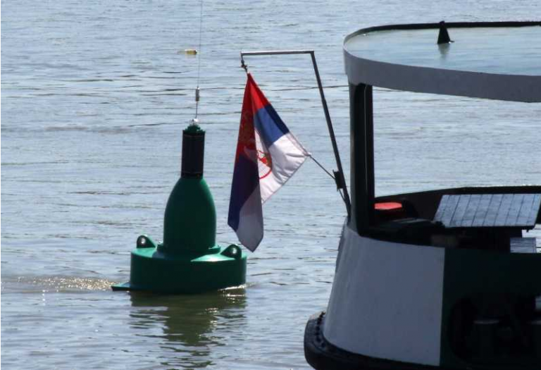 U Novom Sadu je u toku postavljanje modalnih navigacionih bova na Dunavu
