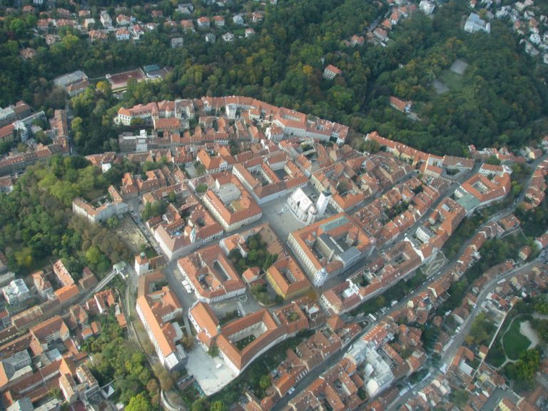 Počelo preuzimanje građevinskog materijala za sanaciju oštećenja od zemljotresa u Zagrebu