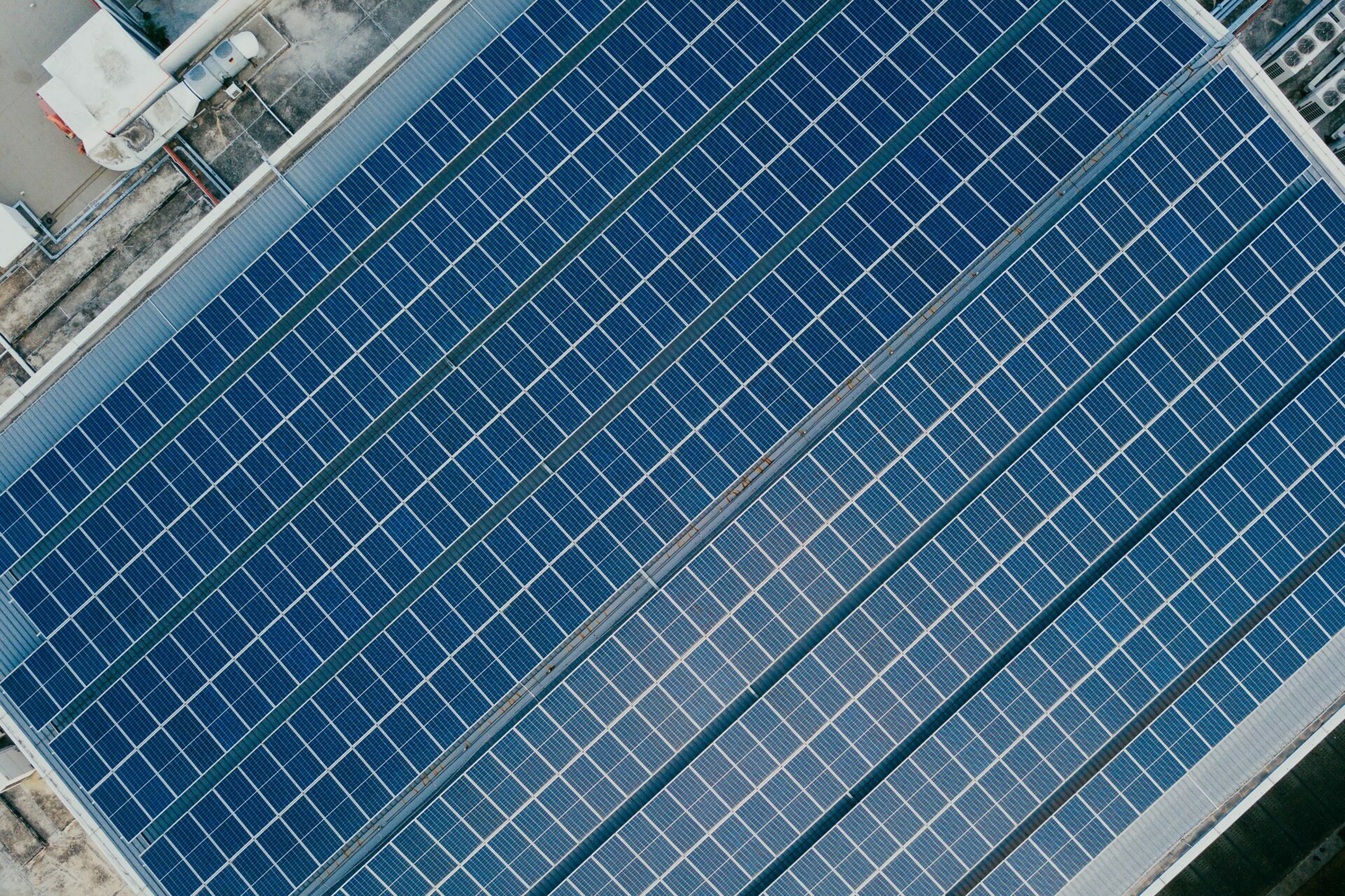 solar_panels_solarni_paneli_solar_power_plant_solarna_elektrana