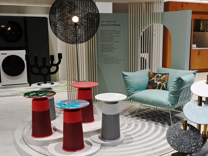 LG-booth_AeroFuniture