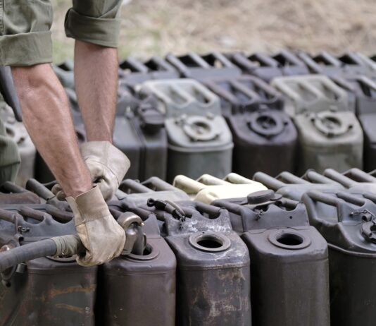 Đedović Handanović: 51 mesto u Srbiji nema alternativu NIS-ovim pumpama