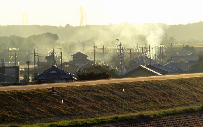 kuće-naselje-dim-vazduh-zagađenje