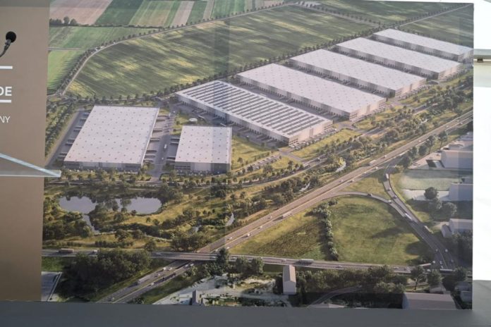 de199ba783d2d410a85bb9c818176511_6020795834