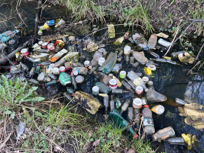 otpad , voda , reka , smeće