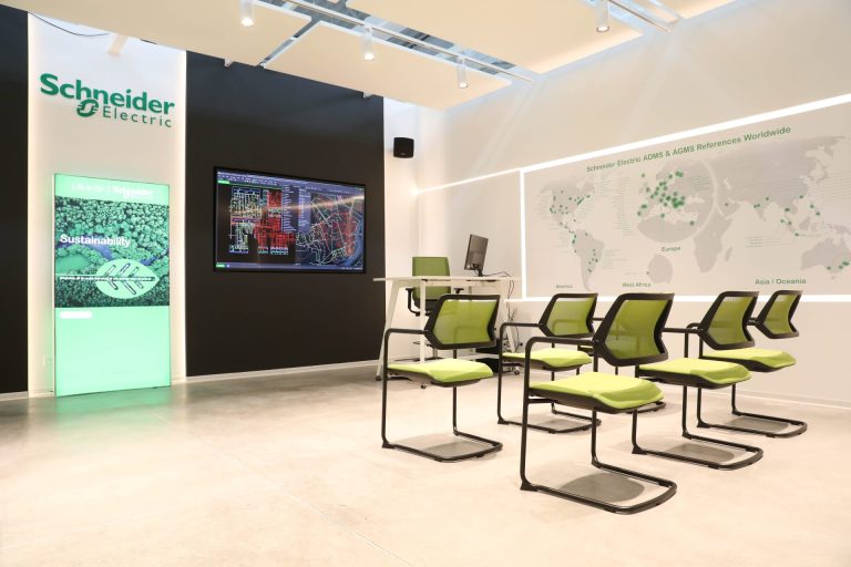 SCHNEIDER ELECTRIC ZAPOŠLJAVA 150 LJUDI U SLEDEĆOJ GODINI