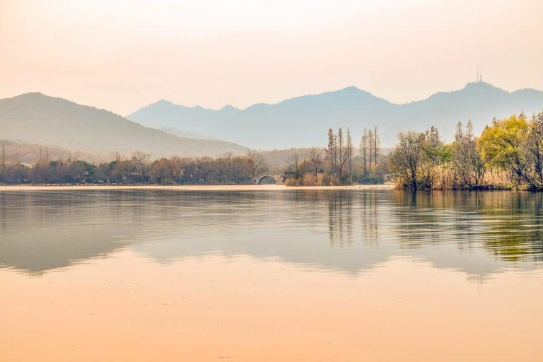 Vanredno stanje na Siciliji, presušilo najveće prirodno jezero