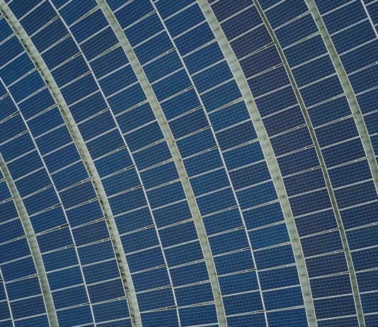 Rumunija gradi 550 MW solarnih kapaciteta u regionu Oltenija solarne energije 2025