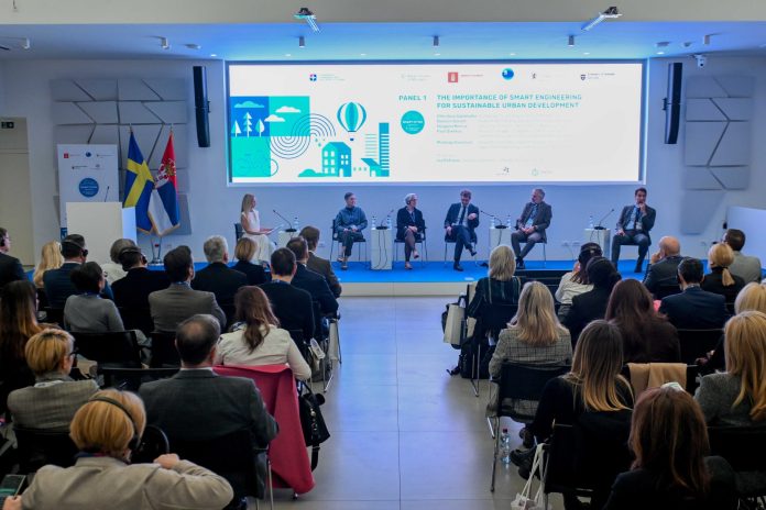 Fotografija 4 Gosti na konferenciji Pametno inženjerstvo za urbani razvoj